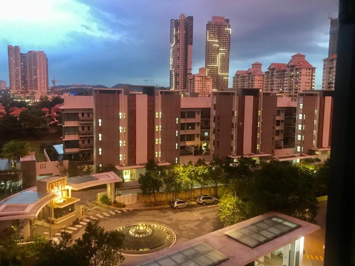 Km1 West Kuala Lumpur, Malaysia * Kuala Lumpur