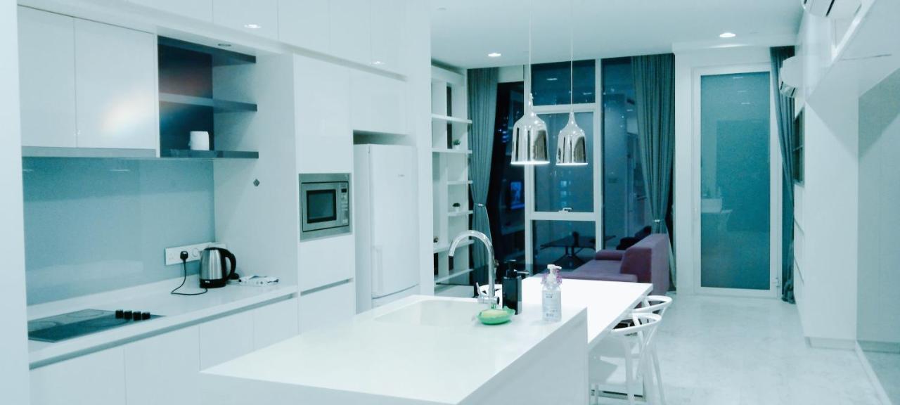 Platinum Klcc By Luxe Apartment