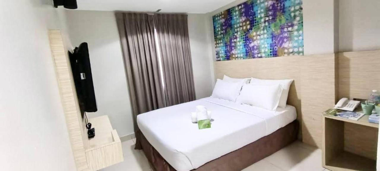 Hotel Living At Dsulaiman Near To Kampung Baru, Chow Kit, 3*