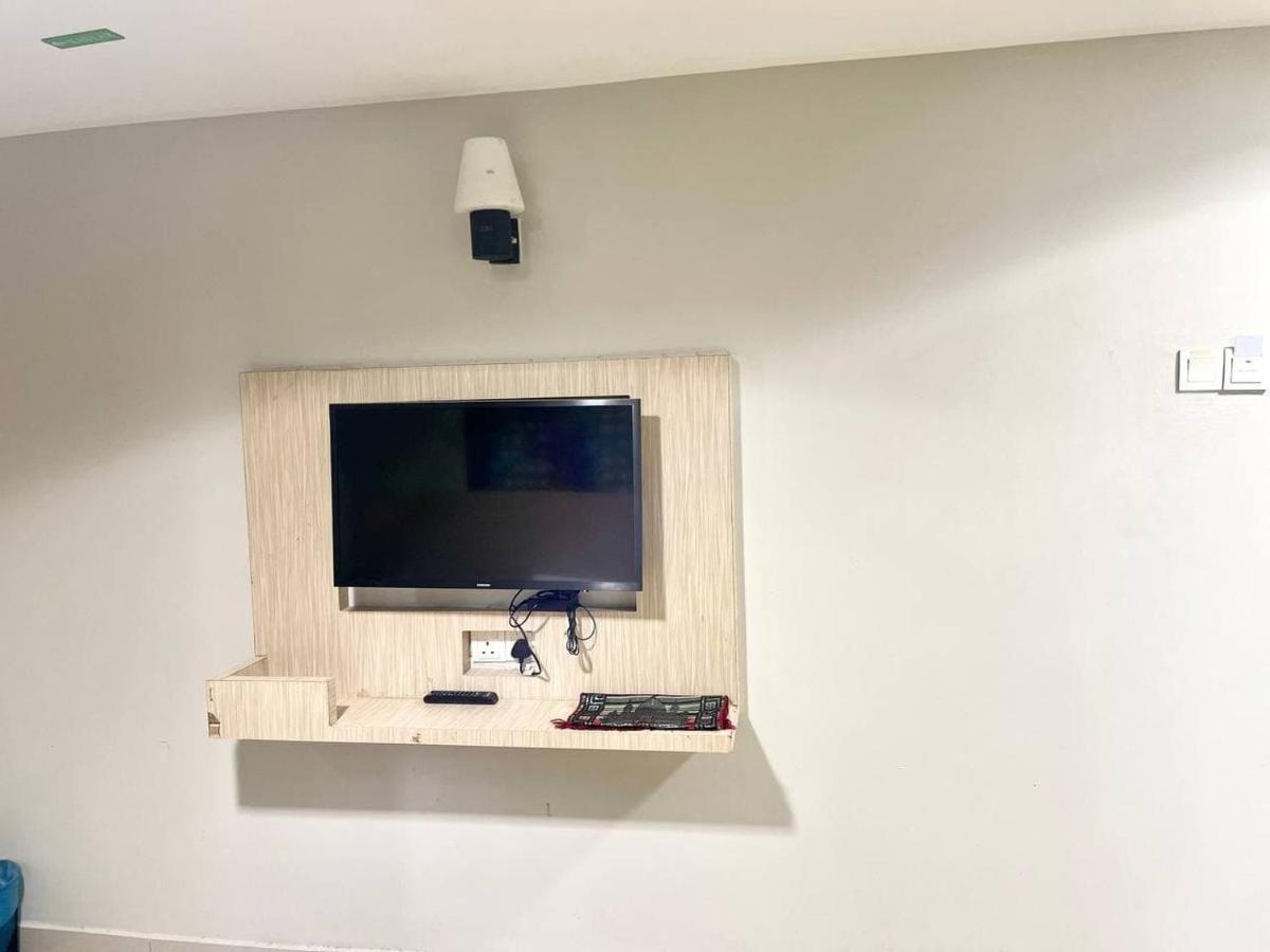 Hotel Living At Dsulaiman Near To Kampung Baru, Chow Kit, Kuala Lumpur