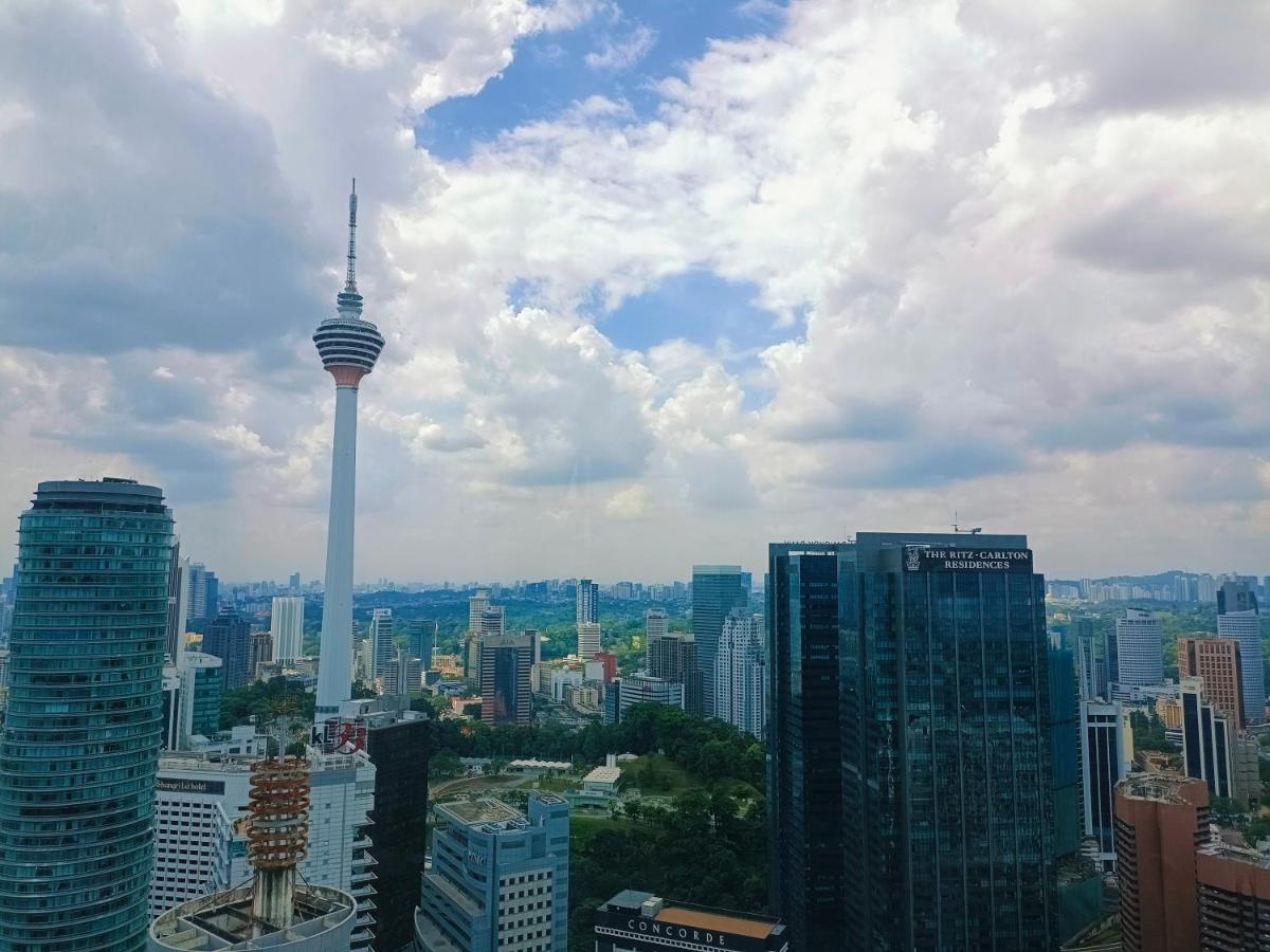 Sky Suites Klcc By Sweet Home Aparthotel *