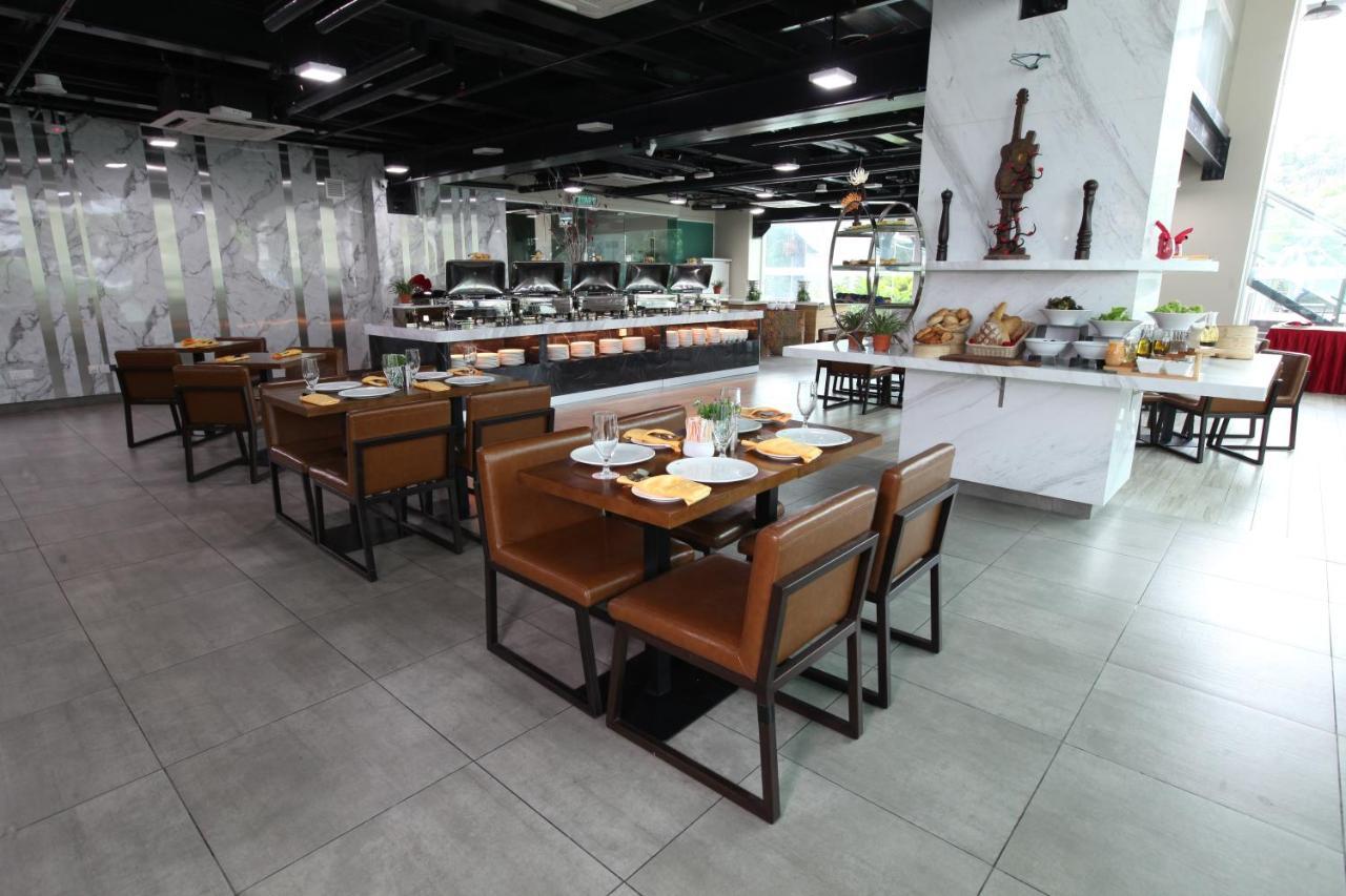 Khách sạn Le Quadri By Ucsi 4*