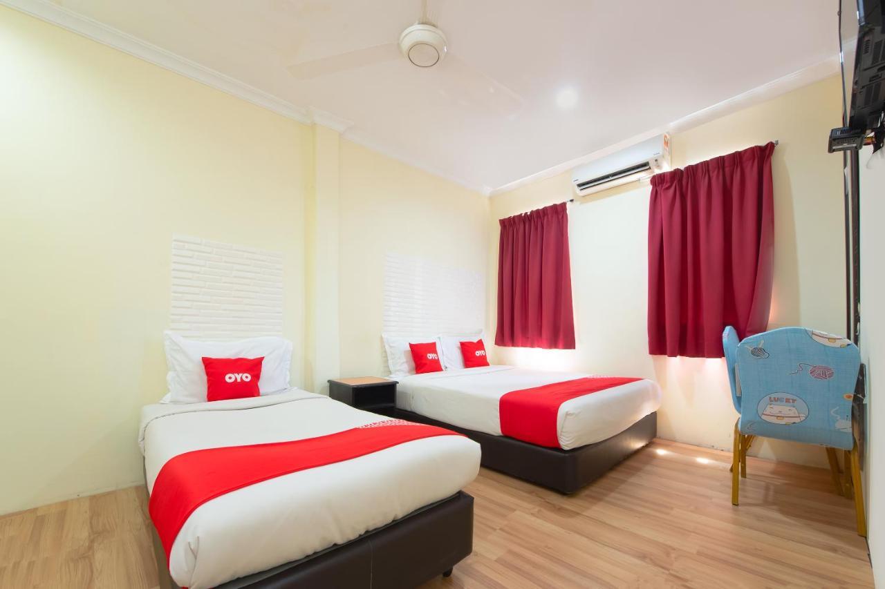 Oyo 90422 T-signature Hotel 2*