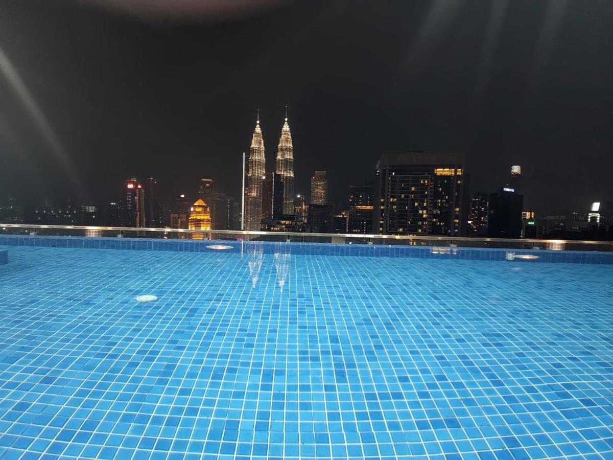 Colony Klcc By Homebrickz Apartamento Kuala Lumpur