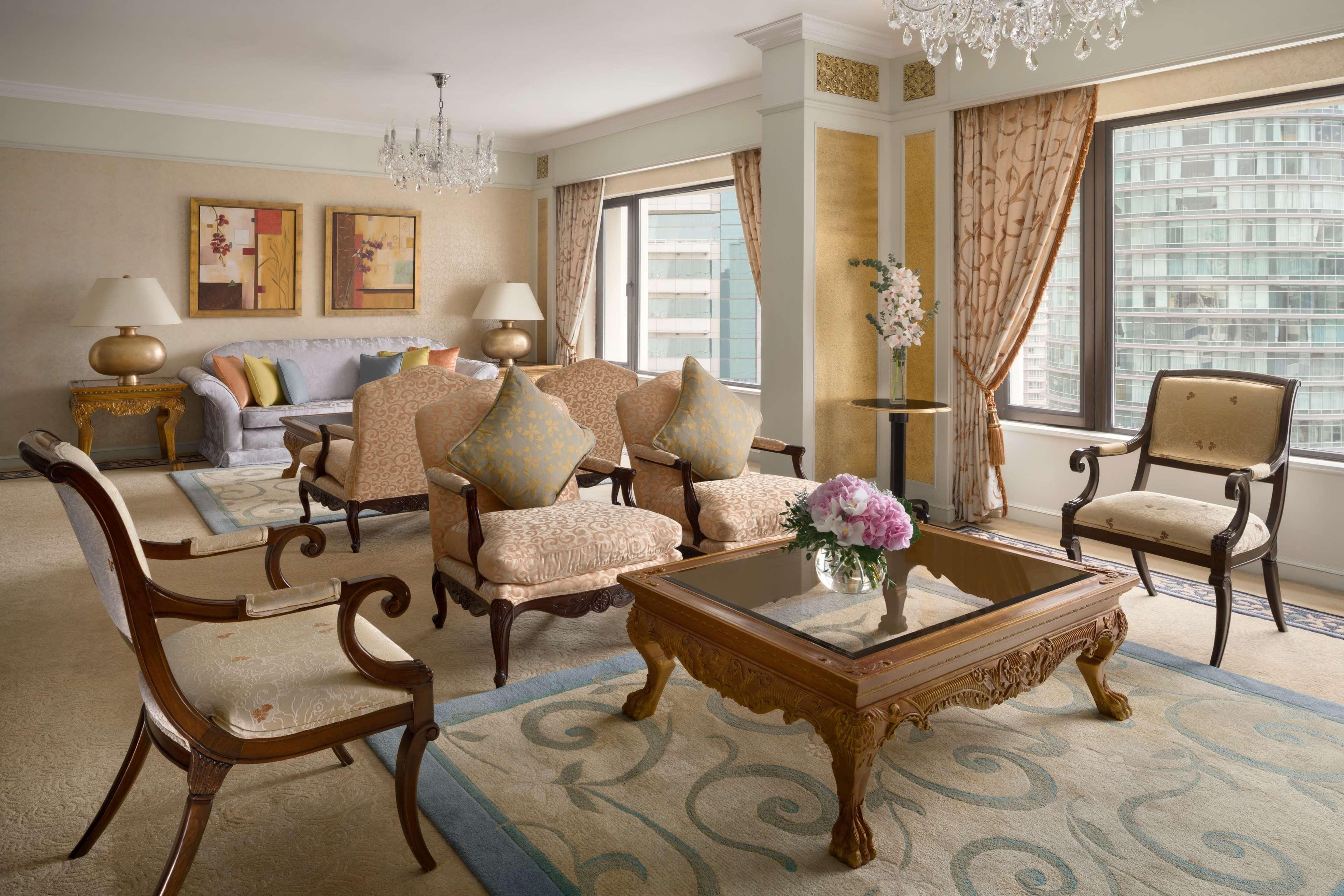 Hotel Shangri-la