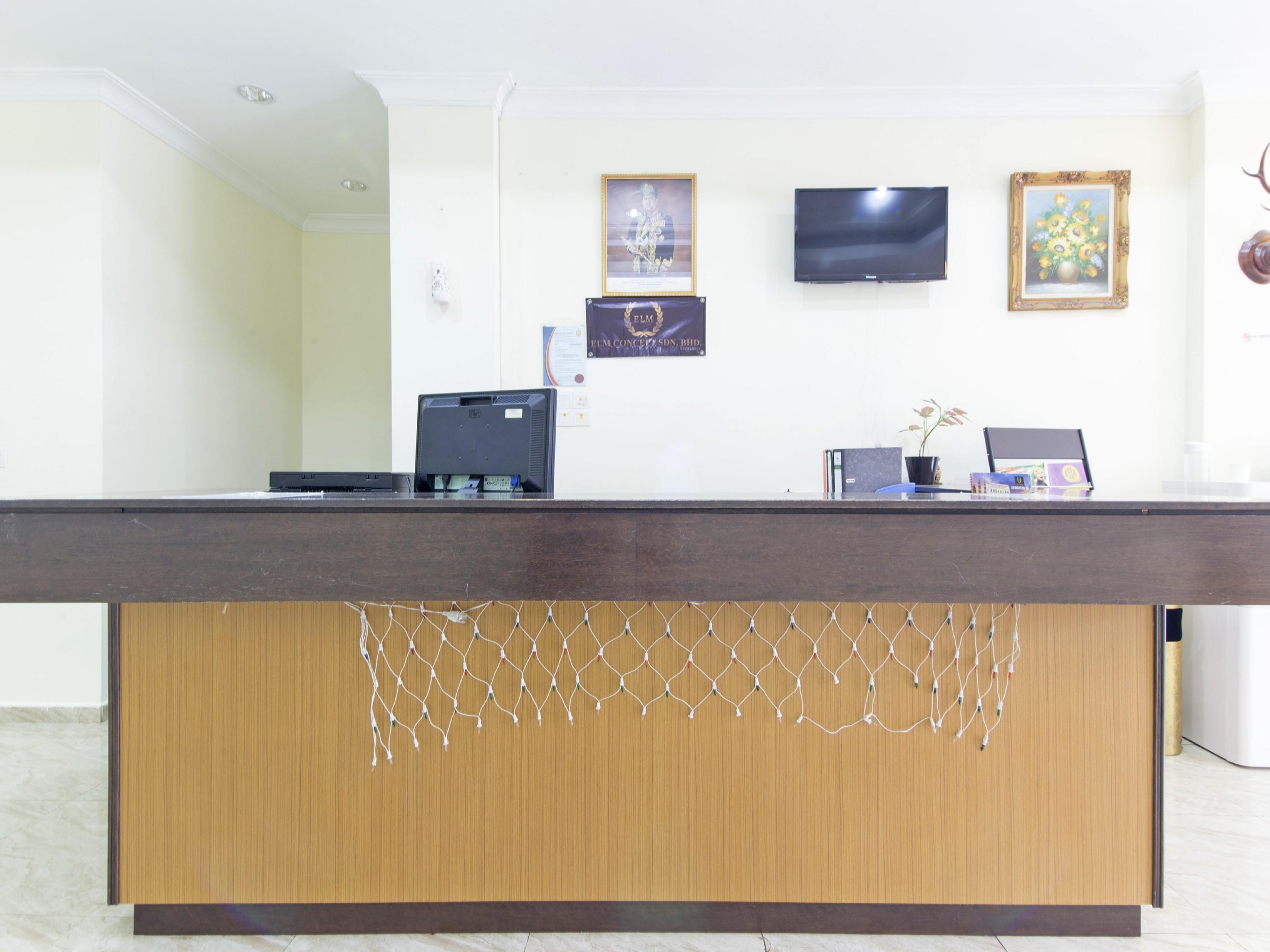 Oyo 327 Buddys Hotel