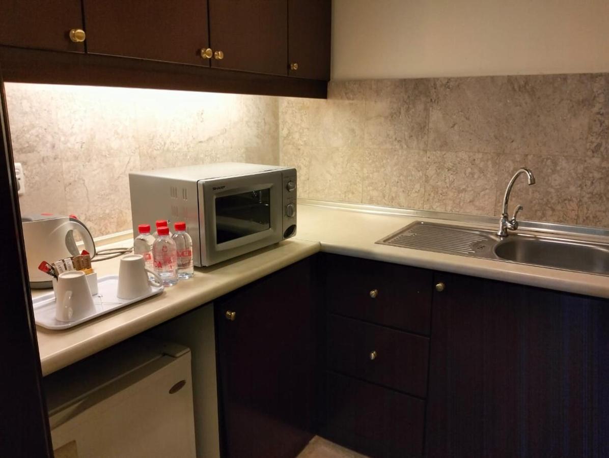 Apartment Smart At Times Square Kl *
