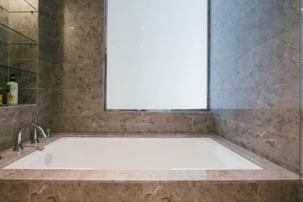 Dorsett Hartamas Apartemen *