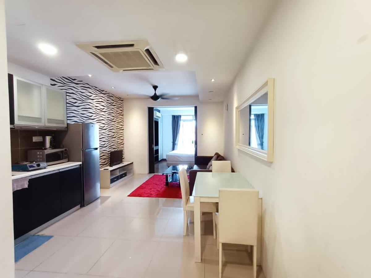 Taragon Service Panel Kl Apartment *
