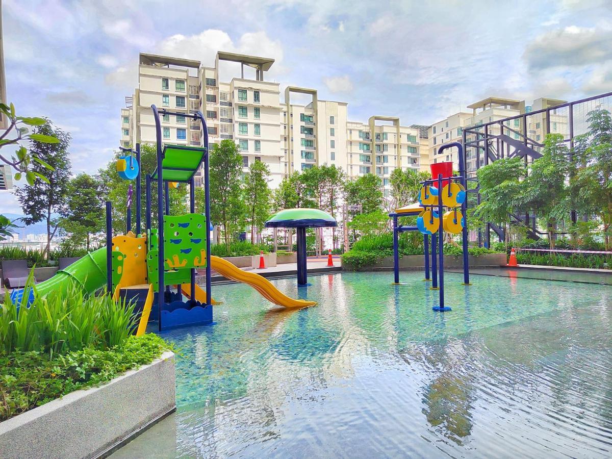 New! 3r2b - Free Wi-fi -3mins Walk To Sunway Velocity 中文房东 Apartment *
