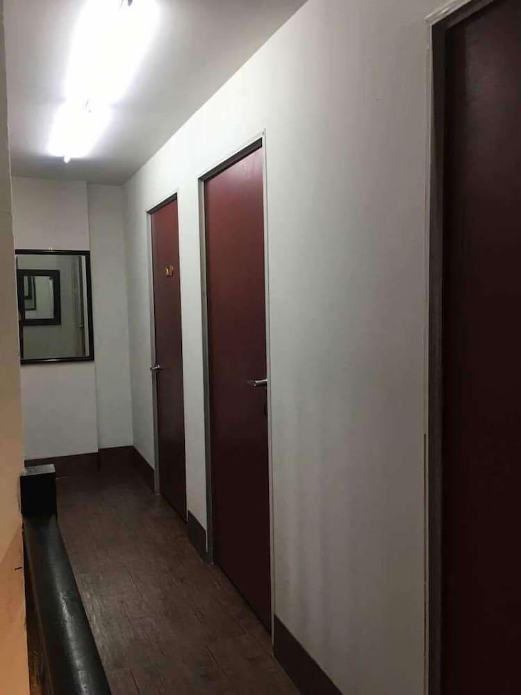 Hostel Step