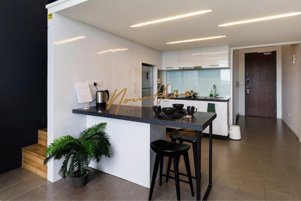 Nowhere Boutique Apartment *