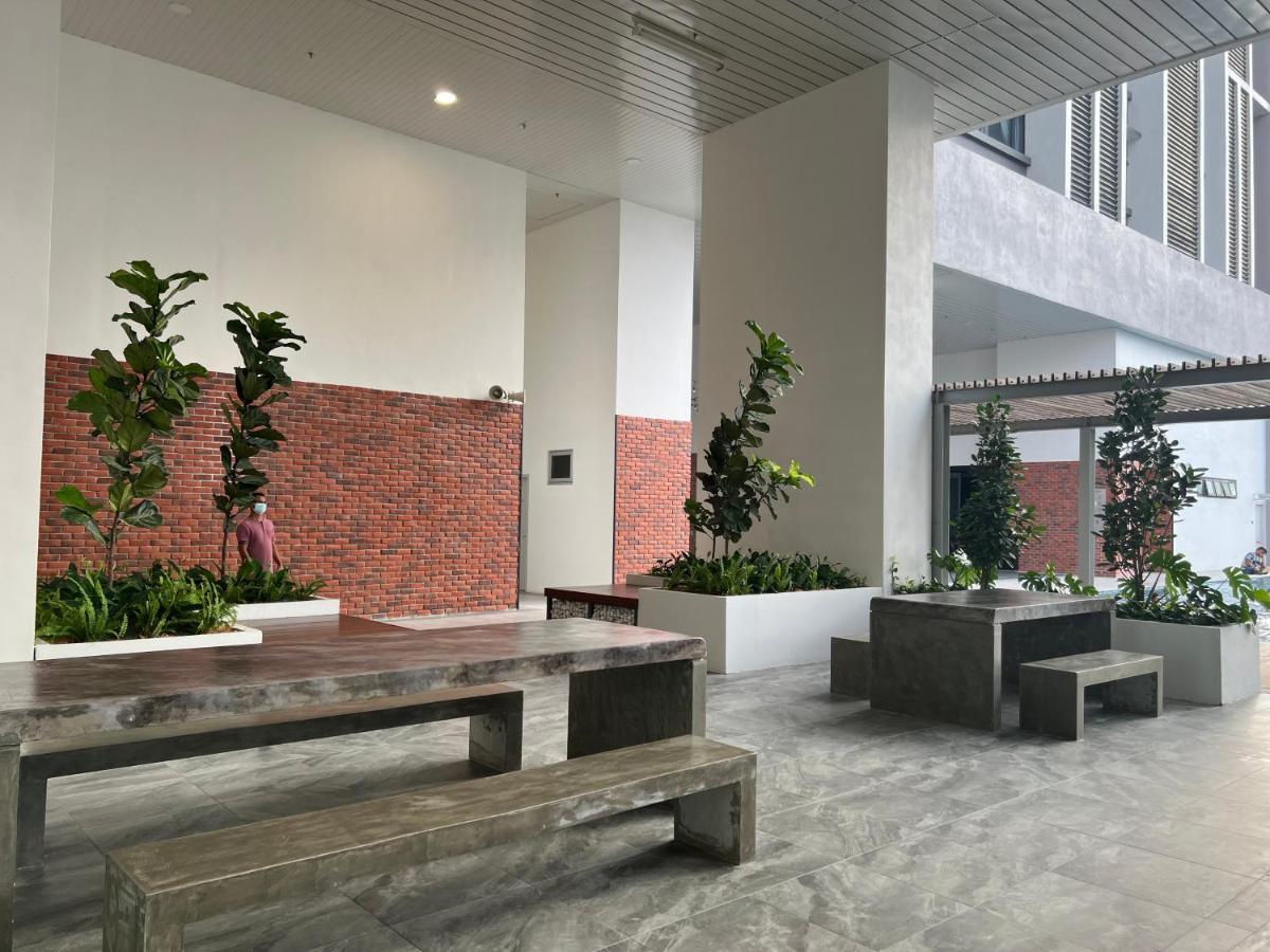 Chambers Couple Klcc Kuala Lumpur