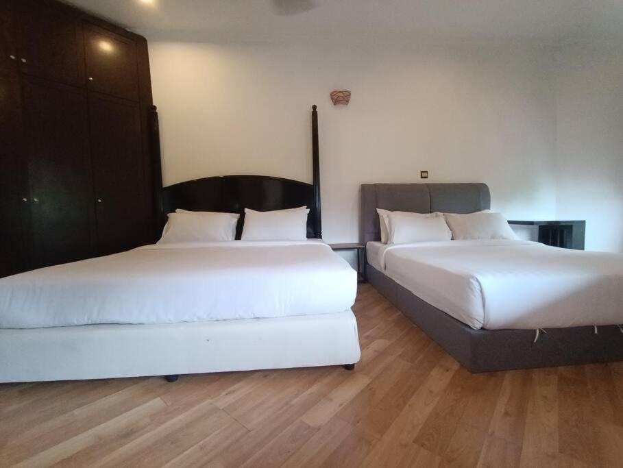 Villa Titiwangsa9 Bungalow Pool Kuala Lumpur