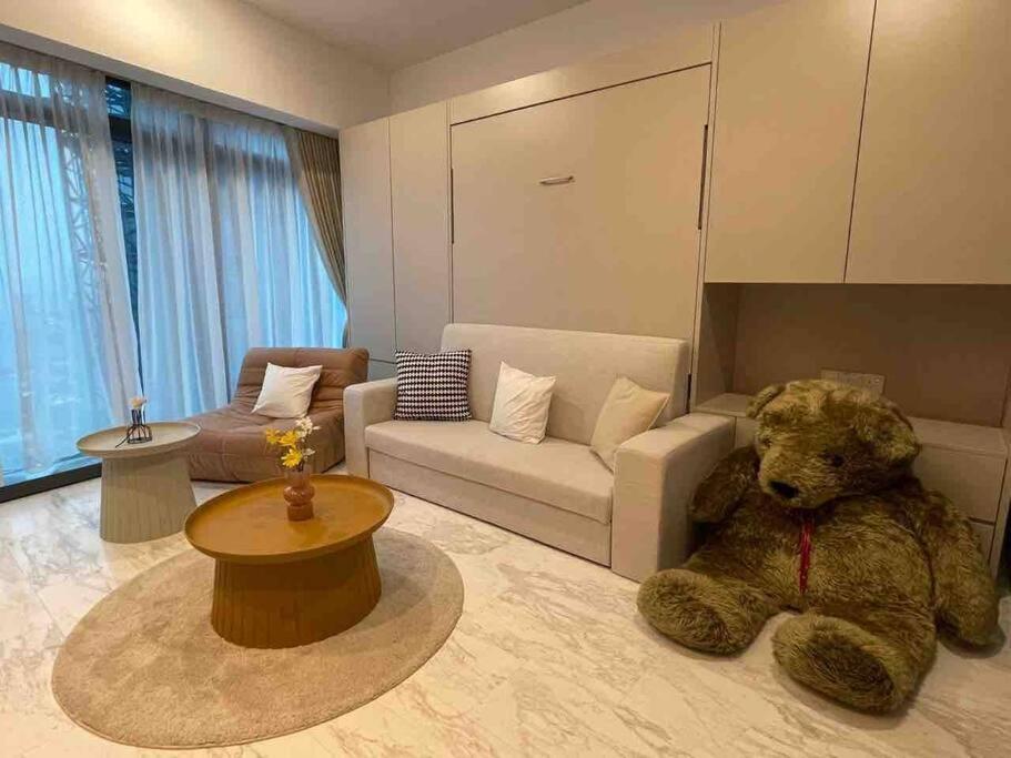 New! Eaton Infinity Sky Pool Klcc View Pavilion Apartment *