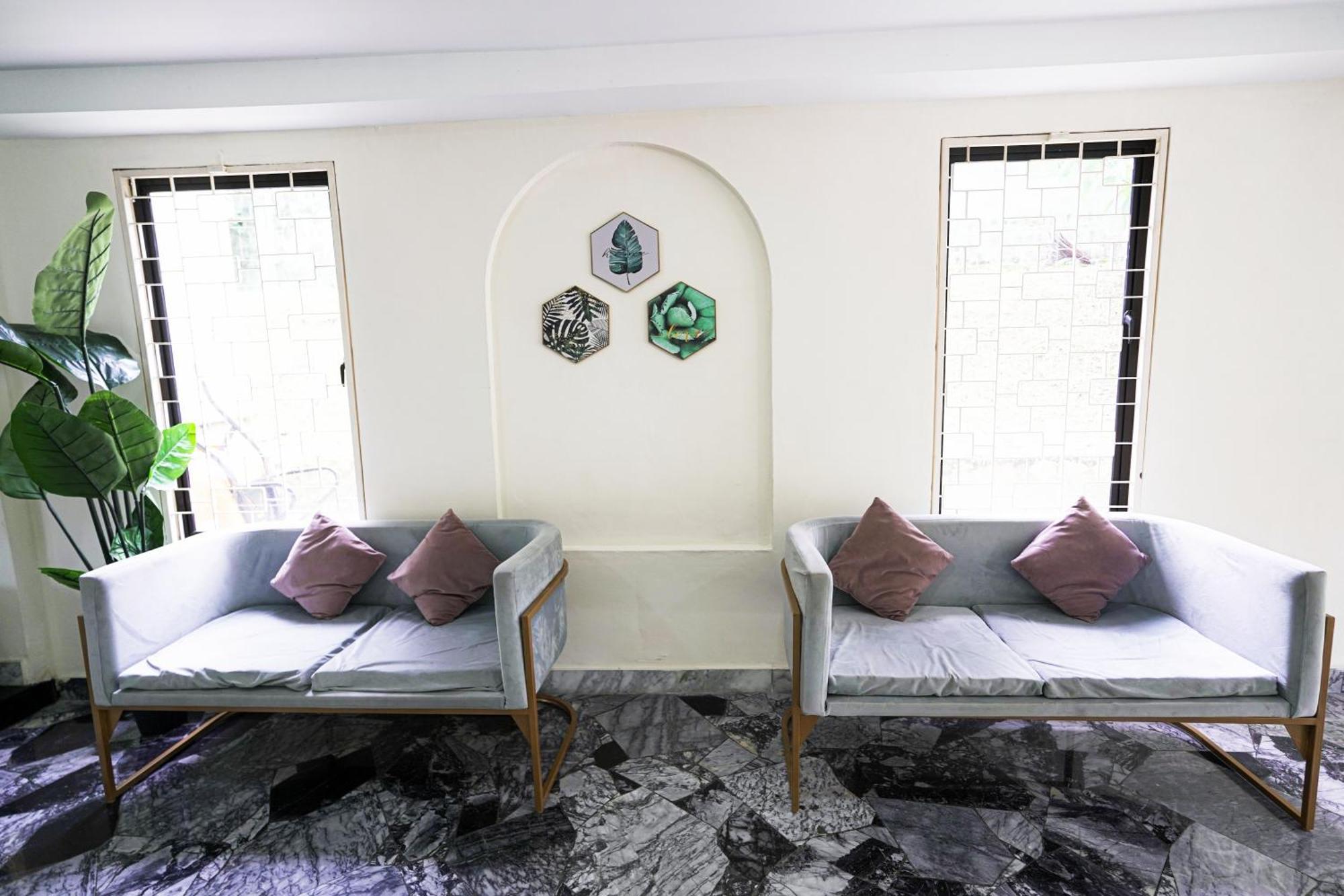 Villa 30 Pax Oug Bungalow With Swimming Pool Kuala Lumpur