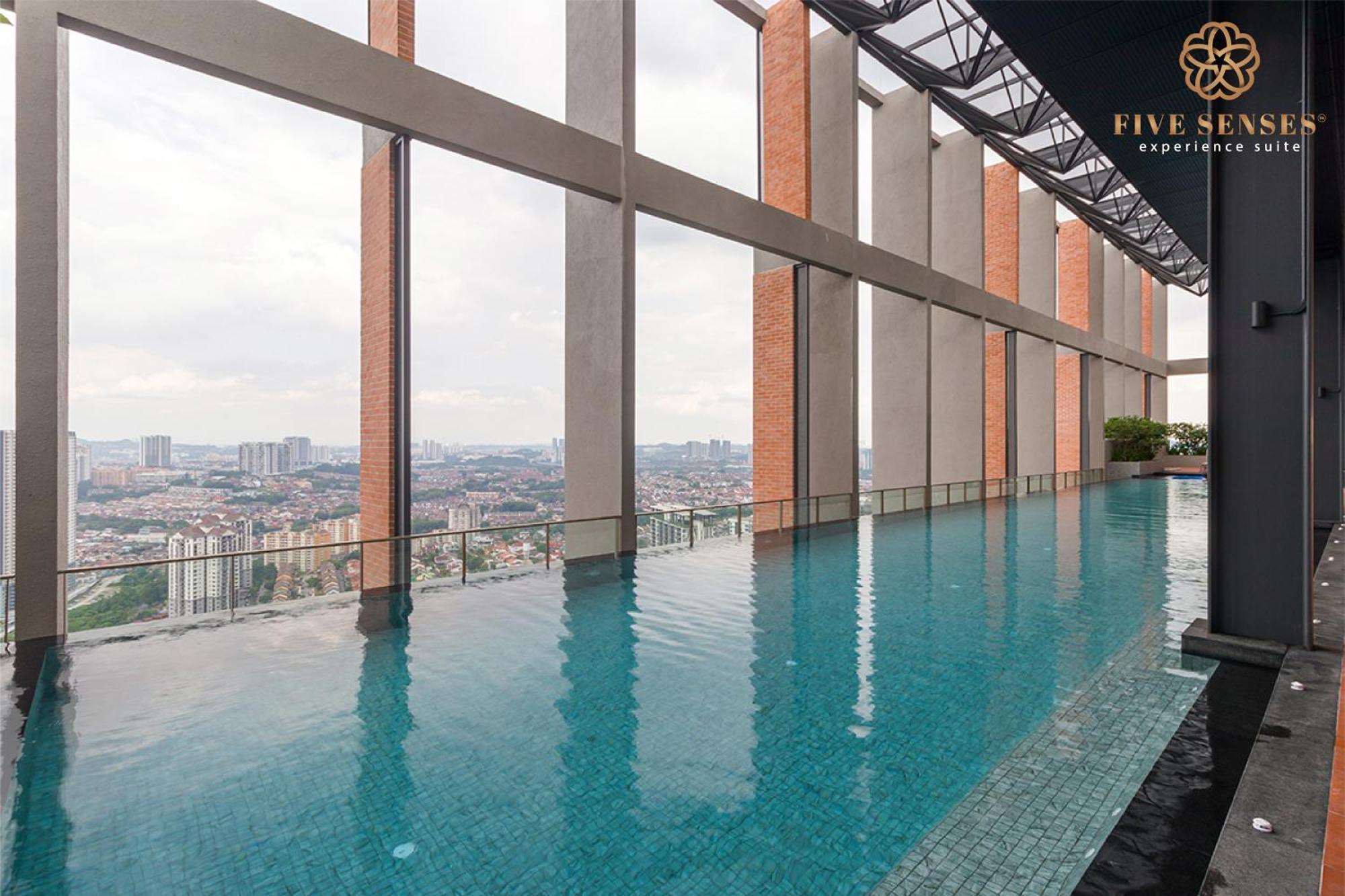 Apartemen Millerz Square Signature Suites,