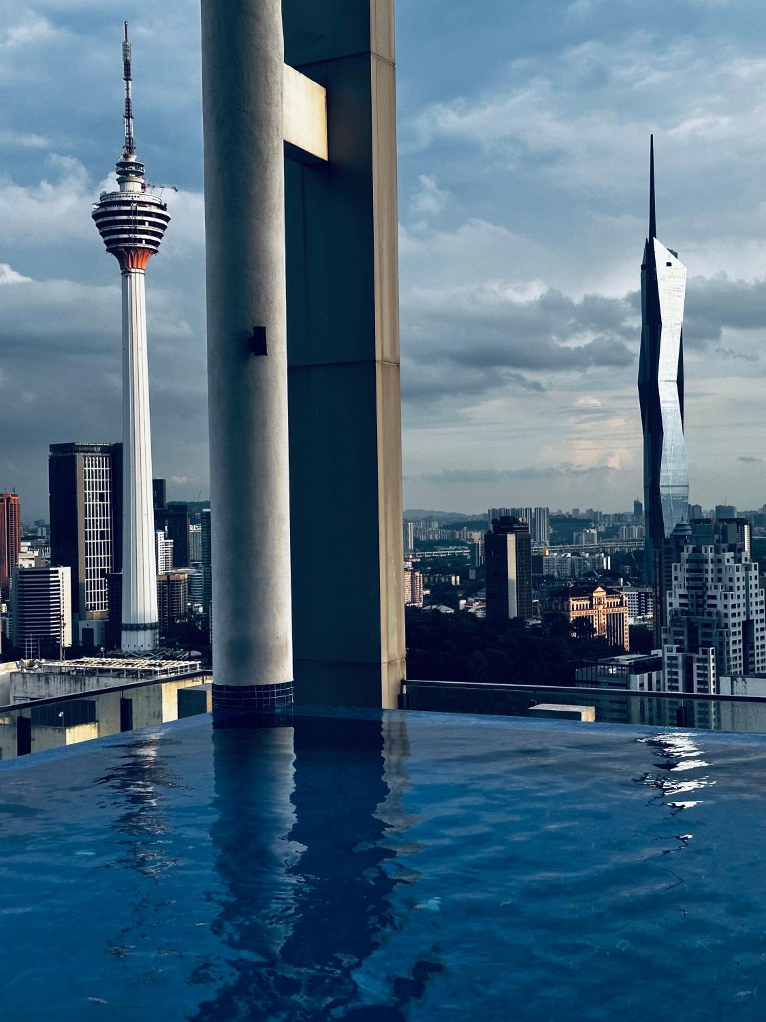 The Luxe Colony Klcc By Infinitum *