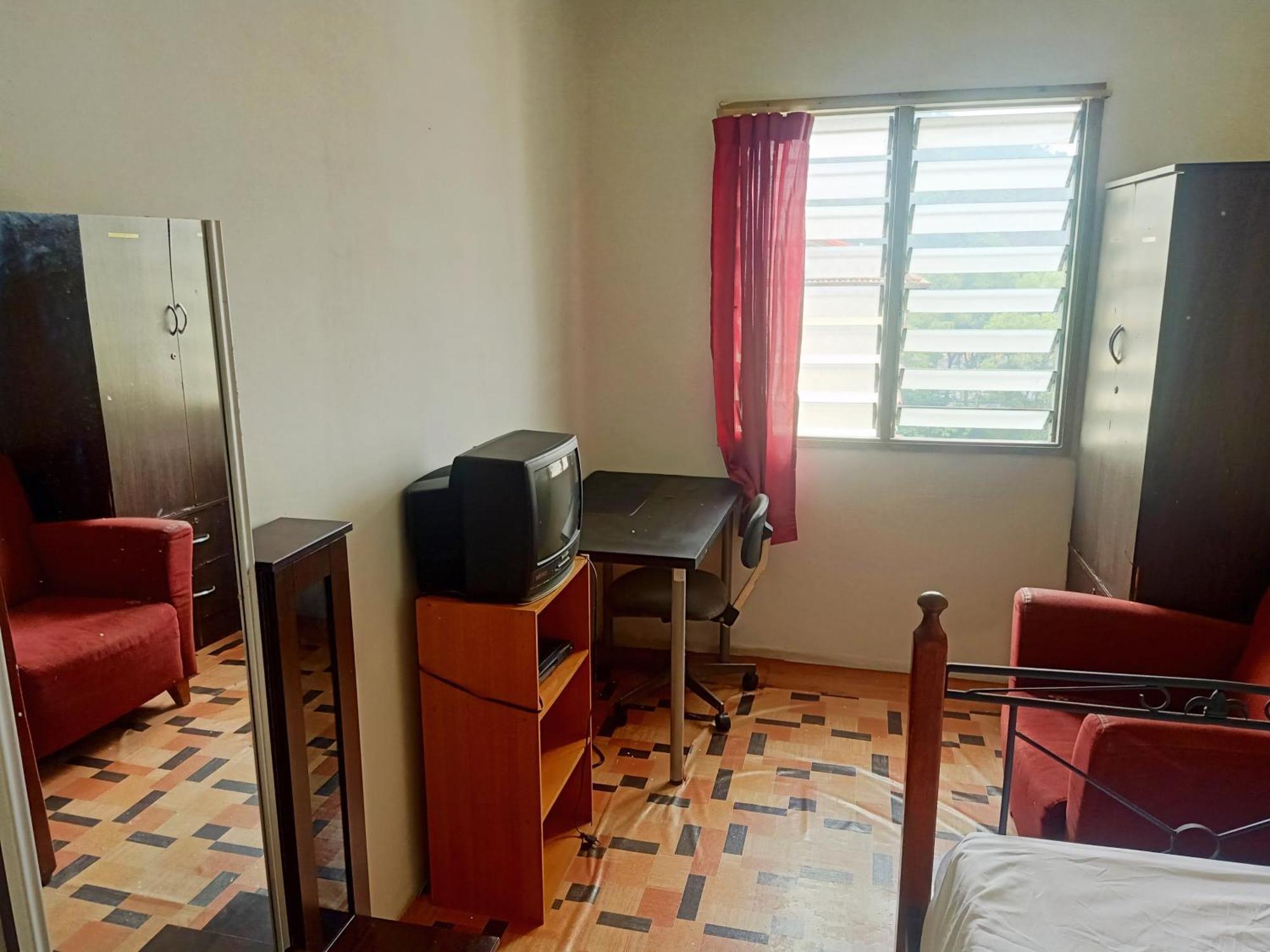 Budget Economy Singlebed Bedroom In Aman Puri, Kepong * Kuala Lumpur