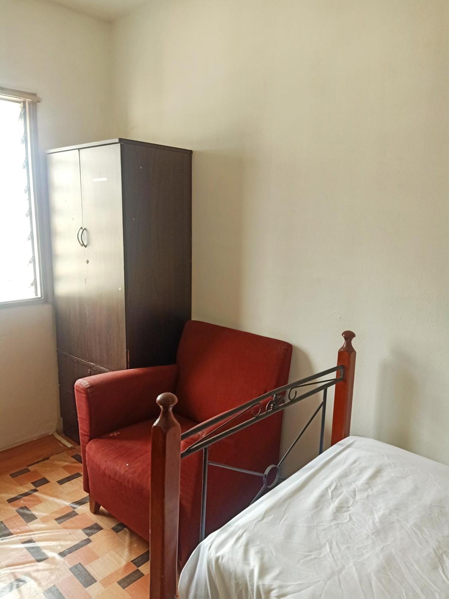 Budget Economy Singlebed Bedroom In Aman Puri, Kepong Homestay Kuala Lumpur