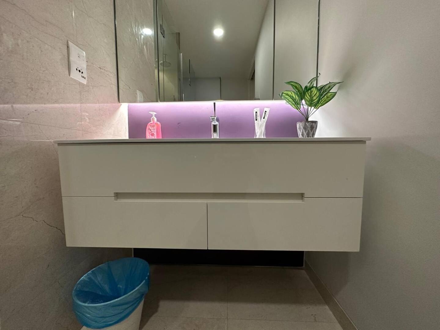 Apartamento In Tropicana The Residences By Rs