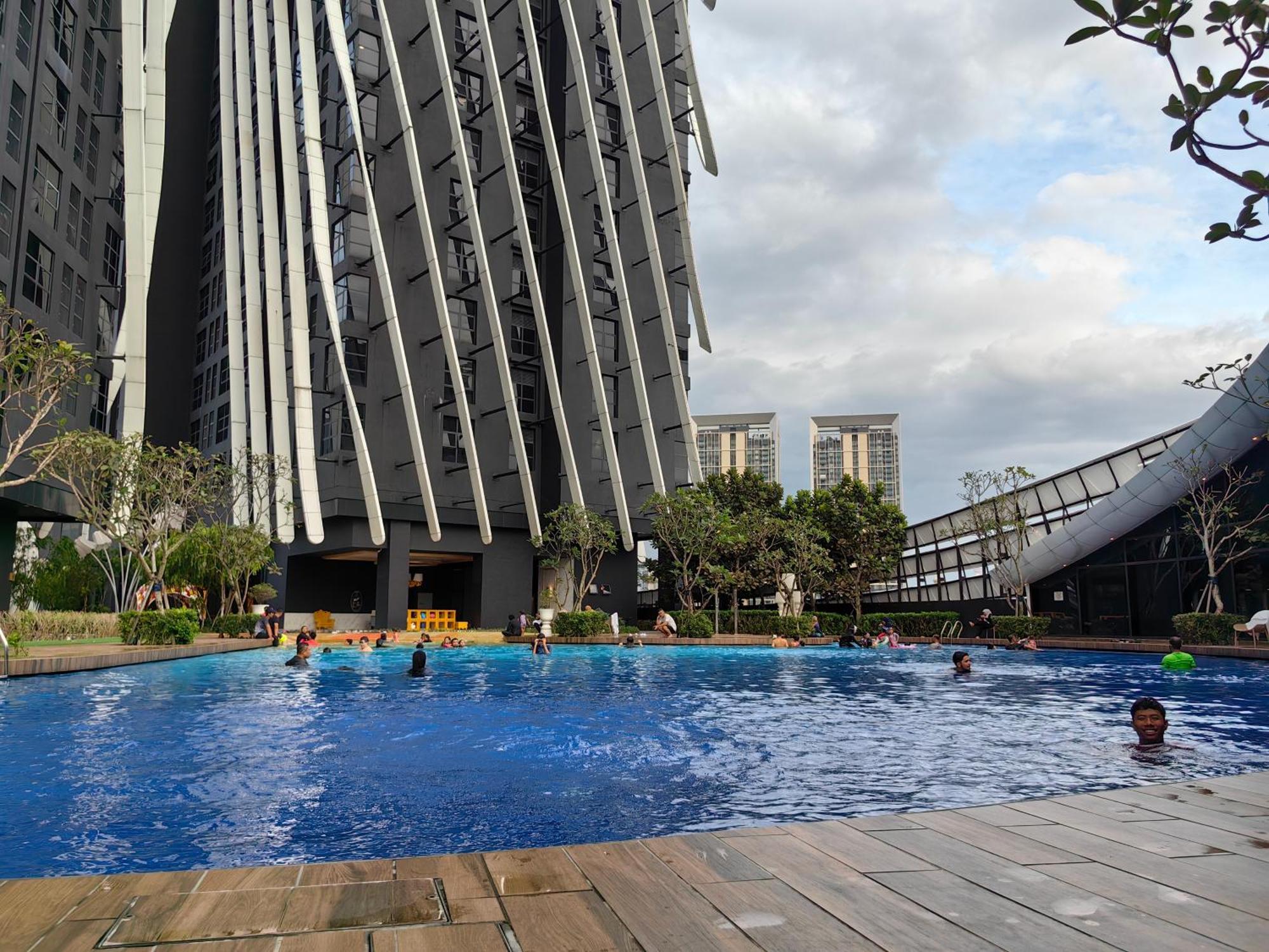 Căn hộ Arte Mont Kiara Mitec Publika Matrade 1r2b 4 Pax