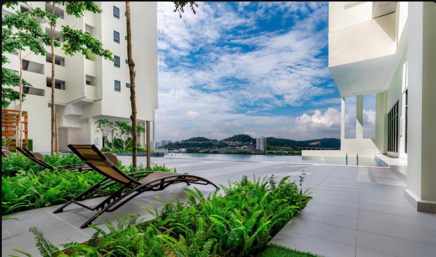 5 Guest Vim3, Isp School, Desa Parkcity, One Utama, Bandar Menjalara, Kepong, Sri Damansara, Mutiara Damansara, Damansara Perdana, Kota Damansara,