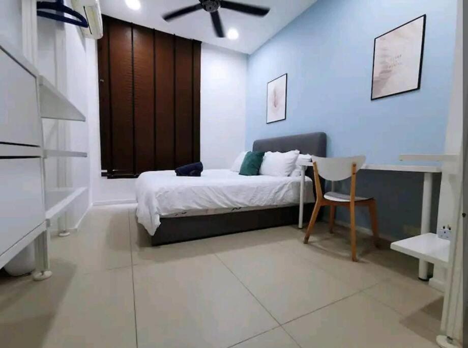 Mont Kiara Main Street Walking Distance Sunway 163 2 Bedroom Balcony 2-4Pax