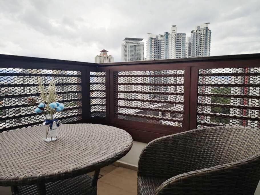 Mont Kiara Main Street Walking Distance Sunway 163 2 Bedroom Balcony 2-4Pax Apartment