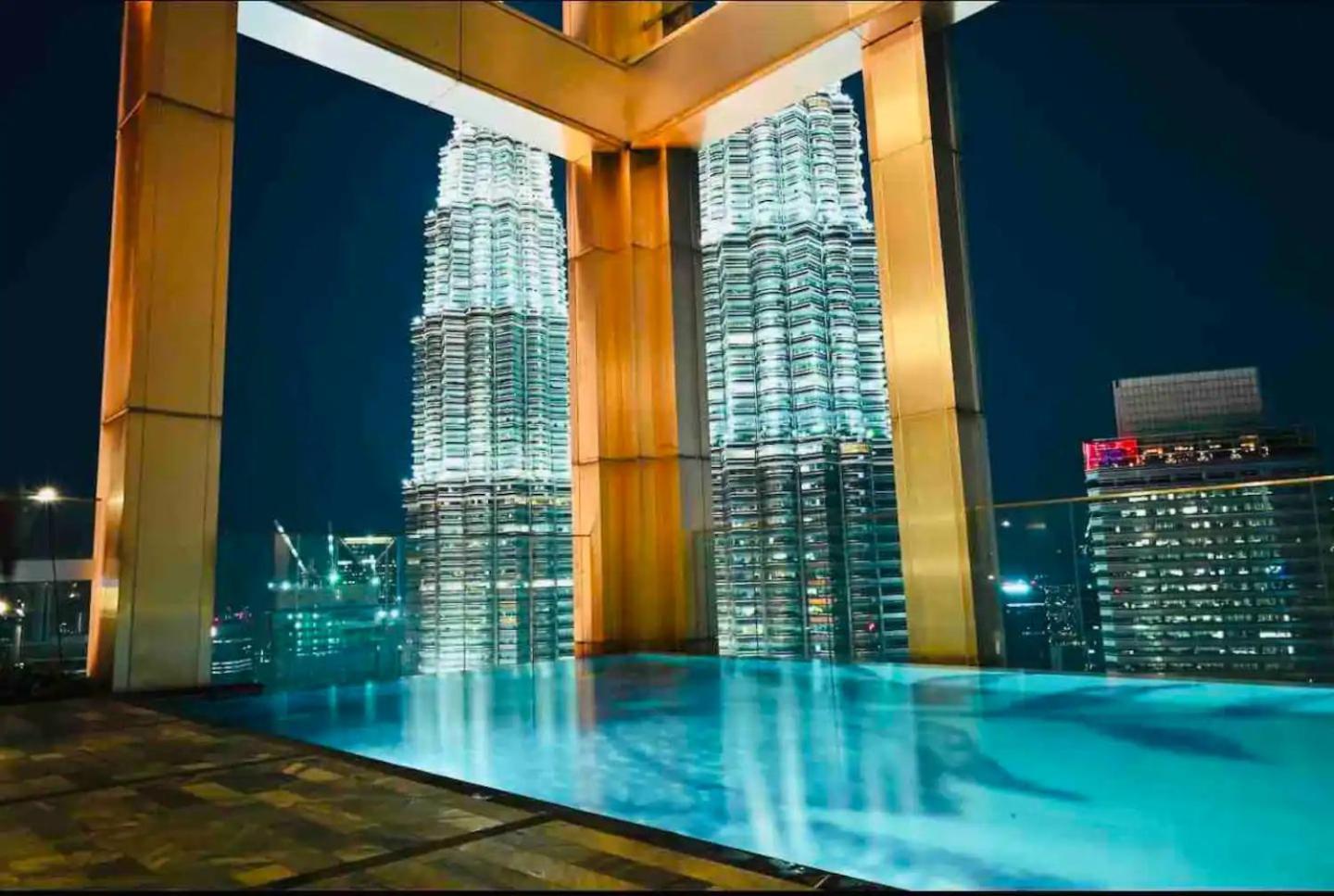 Apartamento In Tropicana The Residences By Rs *