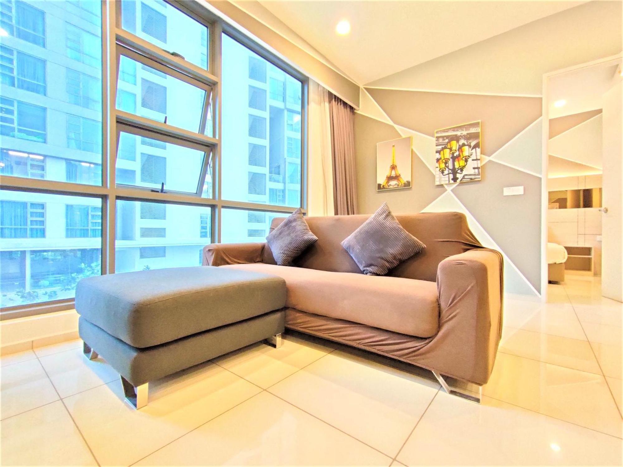 Infini Suites@ The Robertson Bukit Bintang Apartment *