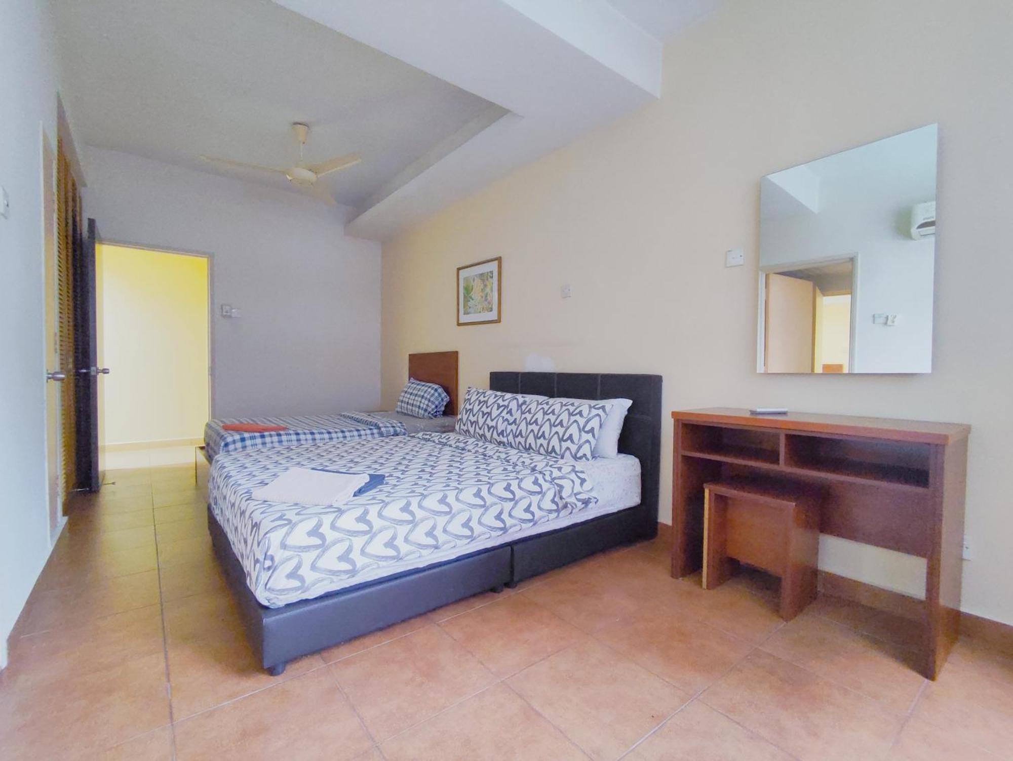 Fahrenheit88 2minspavilionkl Trx By Abby Appartement
