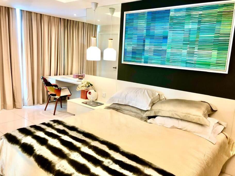 Apartment 2rooms Near Midvalley 15km To Klcc For Biz Traveler And Family *