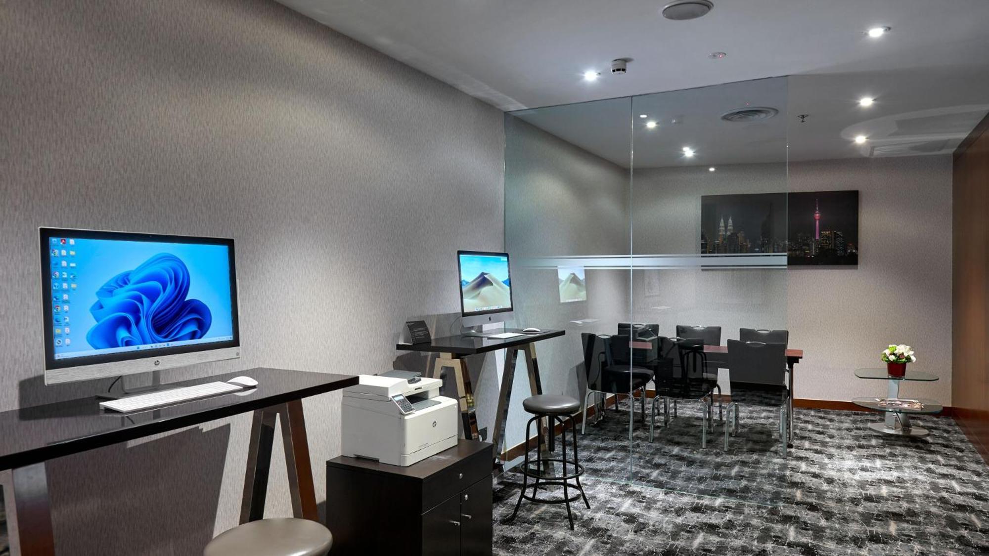 Intercontinental By Ihg Khách sạn 5*