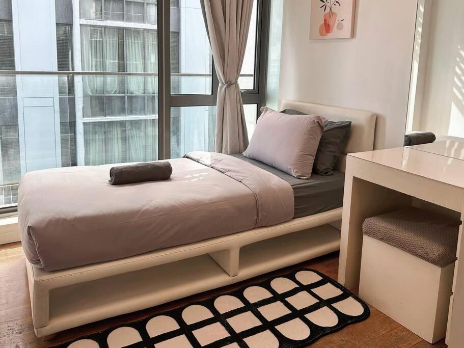 Apartment Bukit Bintang Homestay, 1min To Pavilion, Fit Up 7-8 Pax, 2b2r *