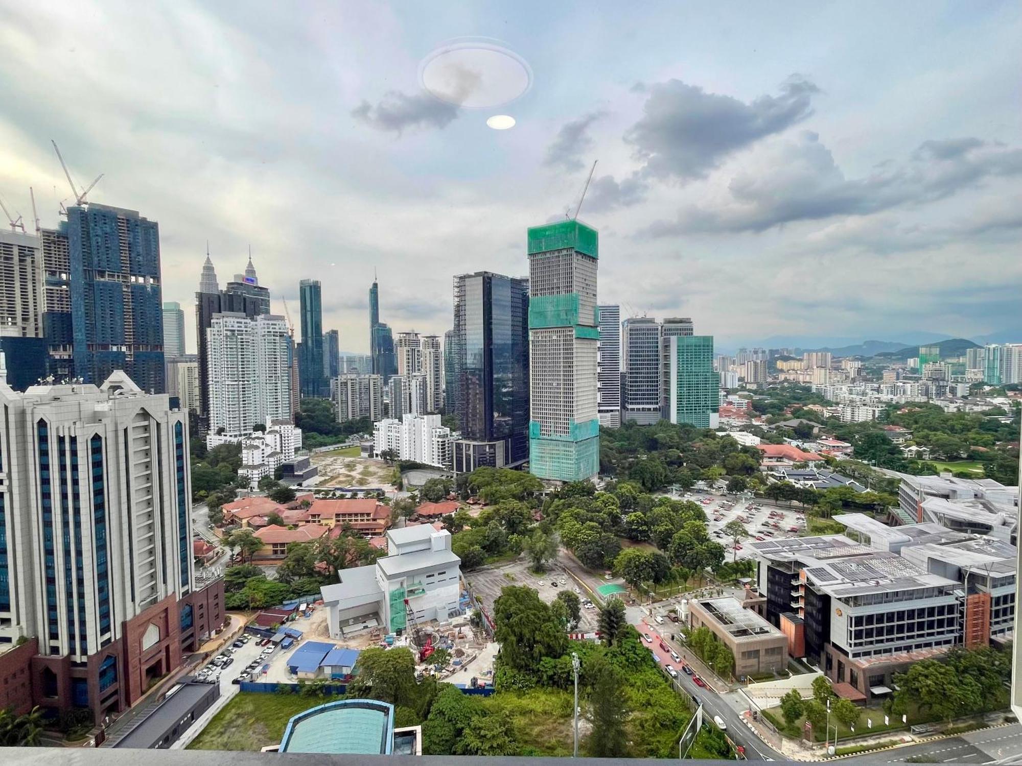 Agile Bukit Bintang Trx By Sky Apartment Kuala Lumpur