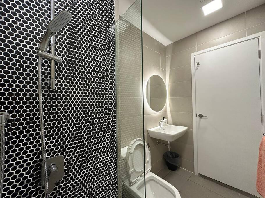 Continew Residences By Romeo * Kuala Lumpur