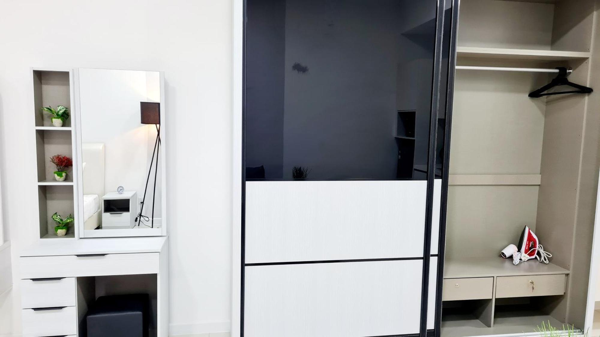 Apartment Chambers Klcc By Homes