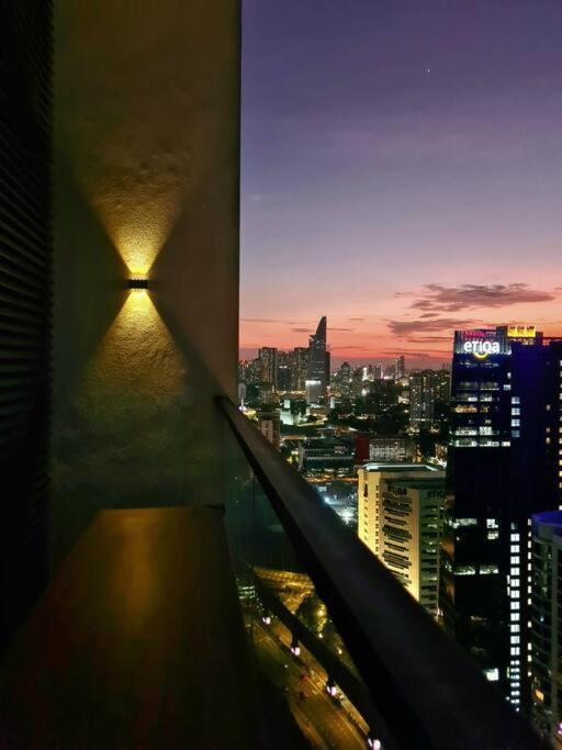 Skyview Studio, Est Bangsar, High View For 2 Apartemen *