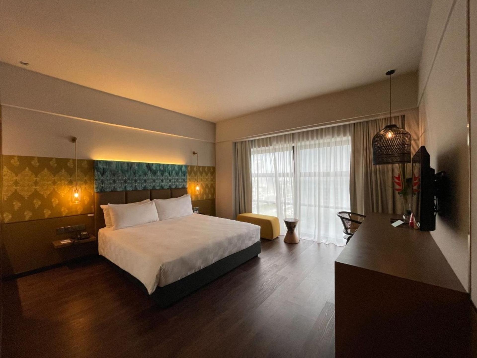 Hotel Maya Centre 5*