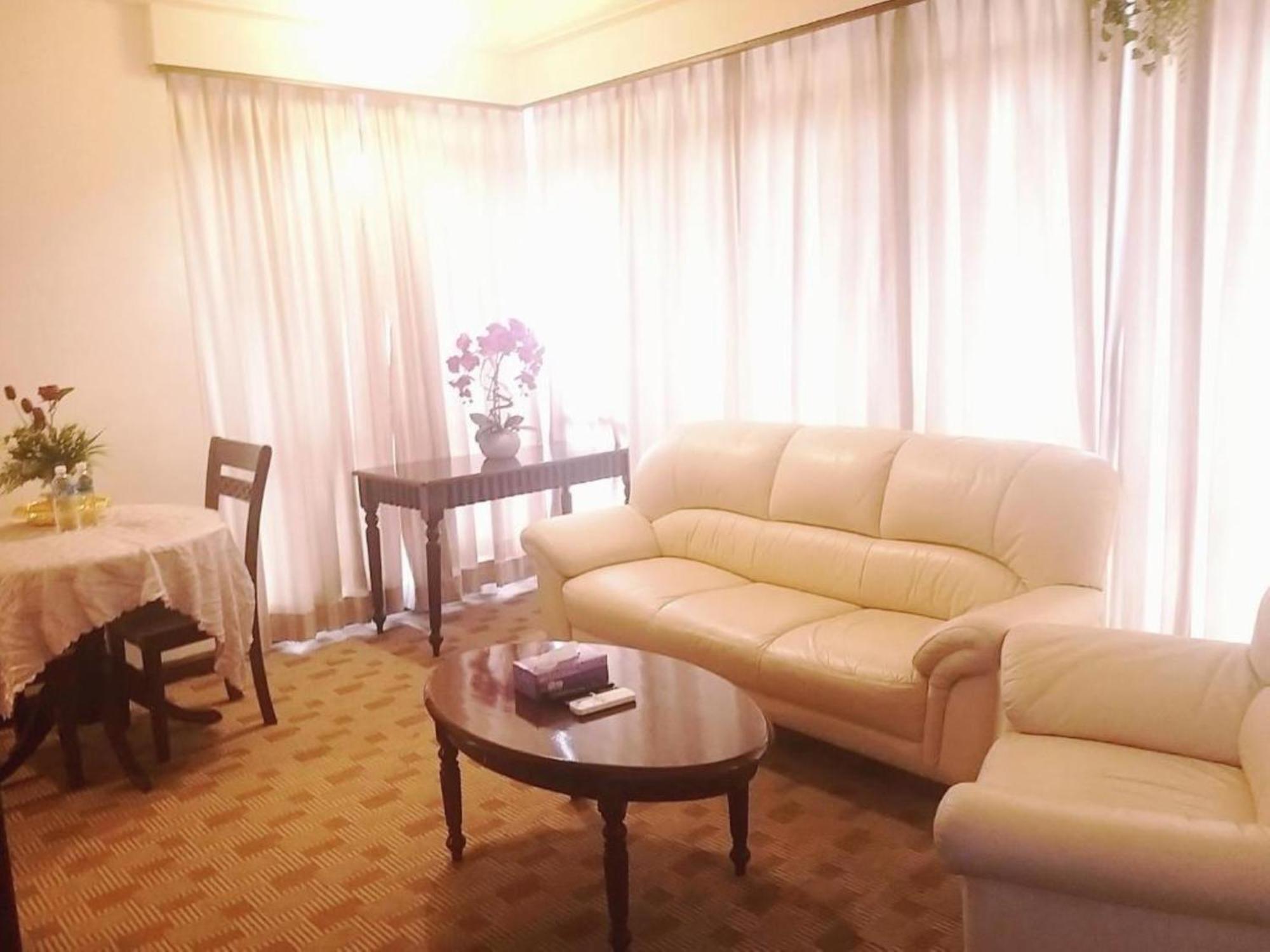 Famous Service At Times Square Kl Apartment