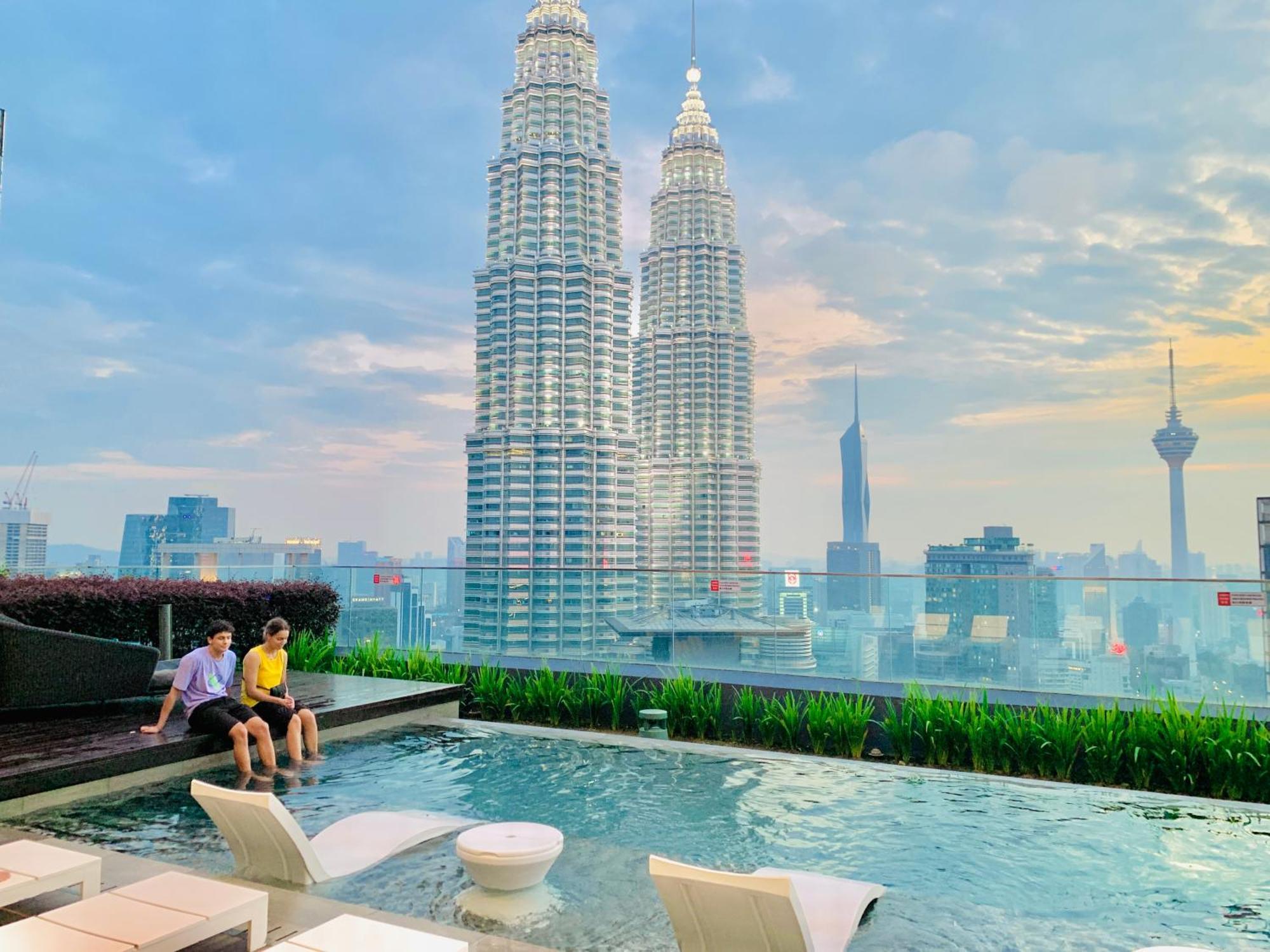 Well-shaped At Star Klcc Apartment