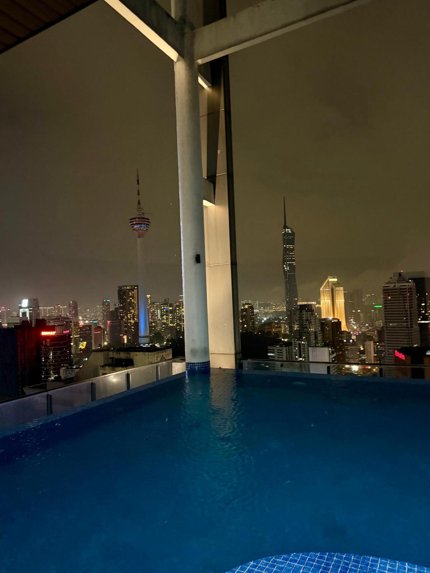 Klcc View By Infinitum Apartment *
