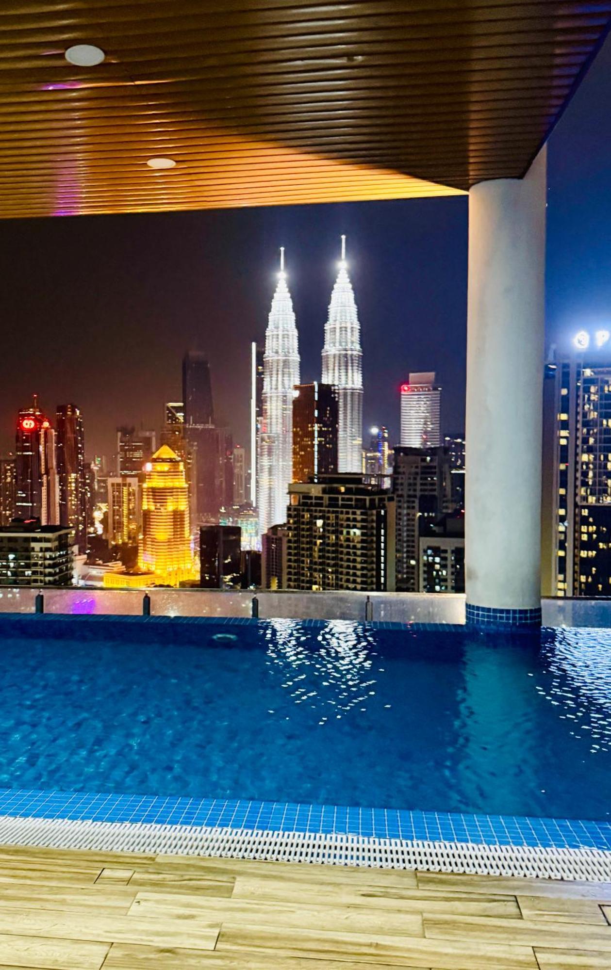 Klcc View By Infinitum Apartment