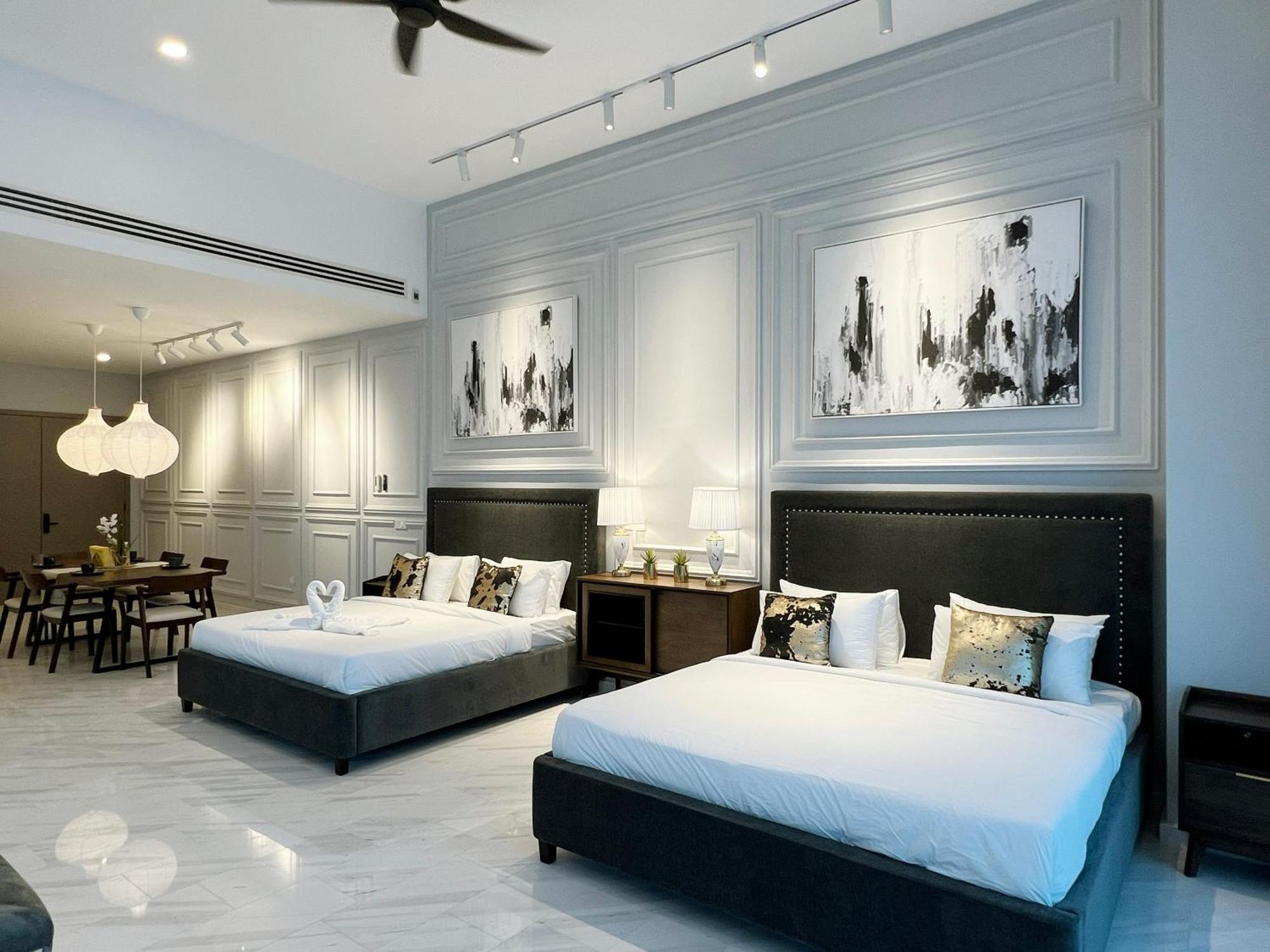 Apartment The Eaton Residences By Times 8