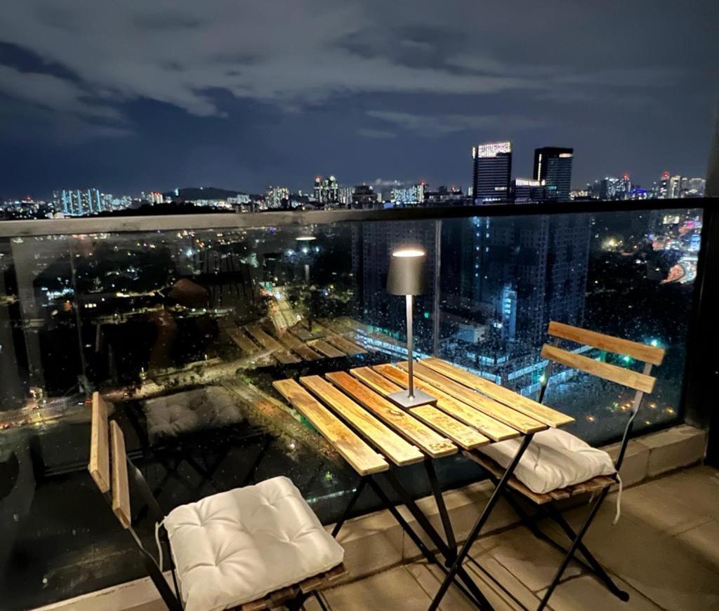 The Establishment Bangsar #23a By Ouki * Kuala Lumpur