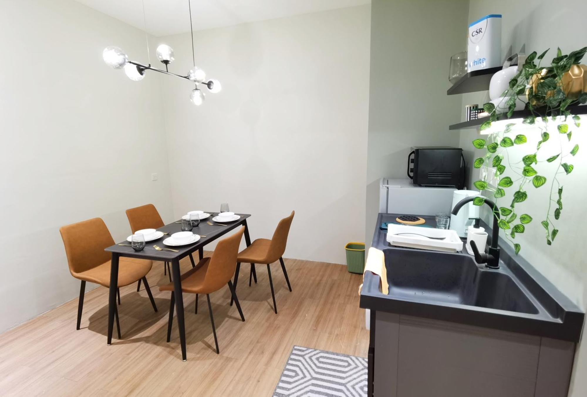 Weekly Monthly - Bangsar Trade Centre Yaraville