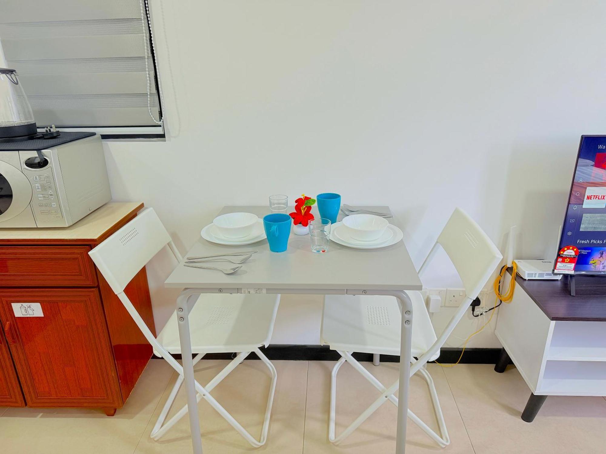Neu By Serenity Homes Near Gleneagles, Klcc & Lrt Apartemen *