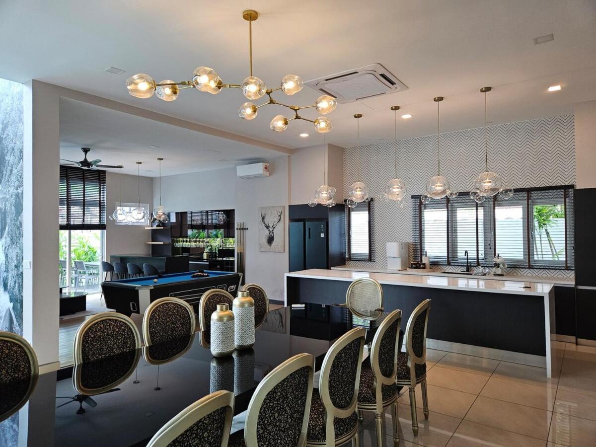 Homescape, Mont Kiara Villa Kuala Lumpur