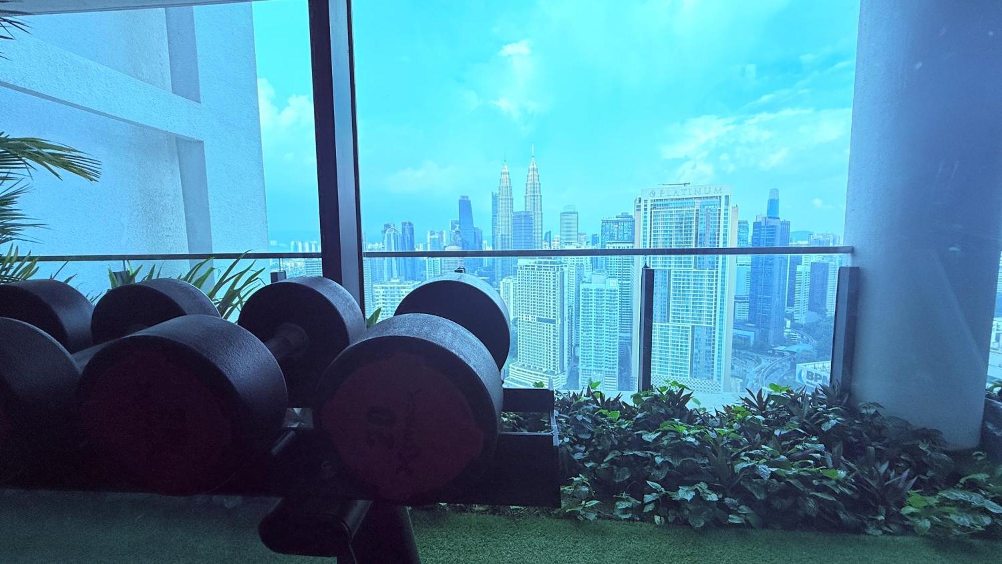 Apartemen Colony Service Klcc At Sky World Kuala Lumpur